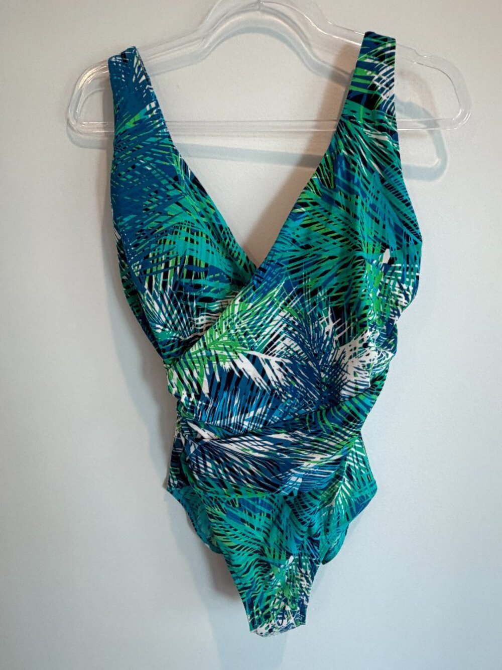 L.L. Bean Slimming One-Piece Swimsuit Tropical Palm Print Blue Green Size 12 EUC